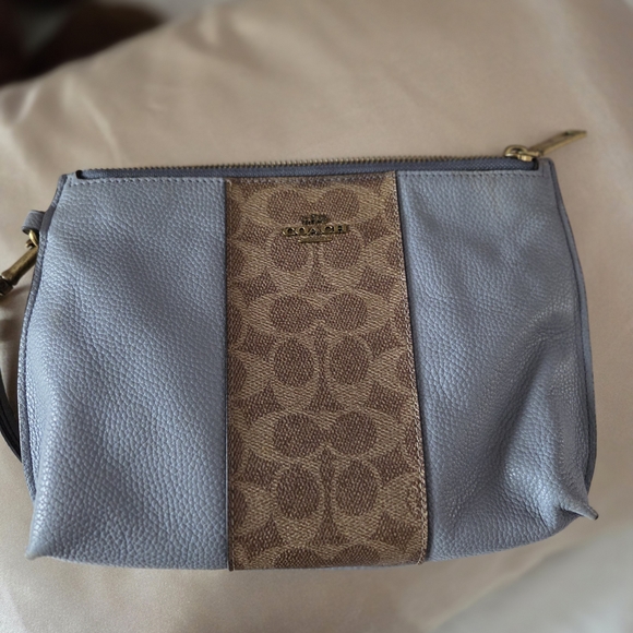 Coach Handbags - Coach Lavender Pebble Leather & Signature Canvas Wristlet with Gold Hardware